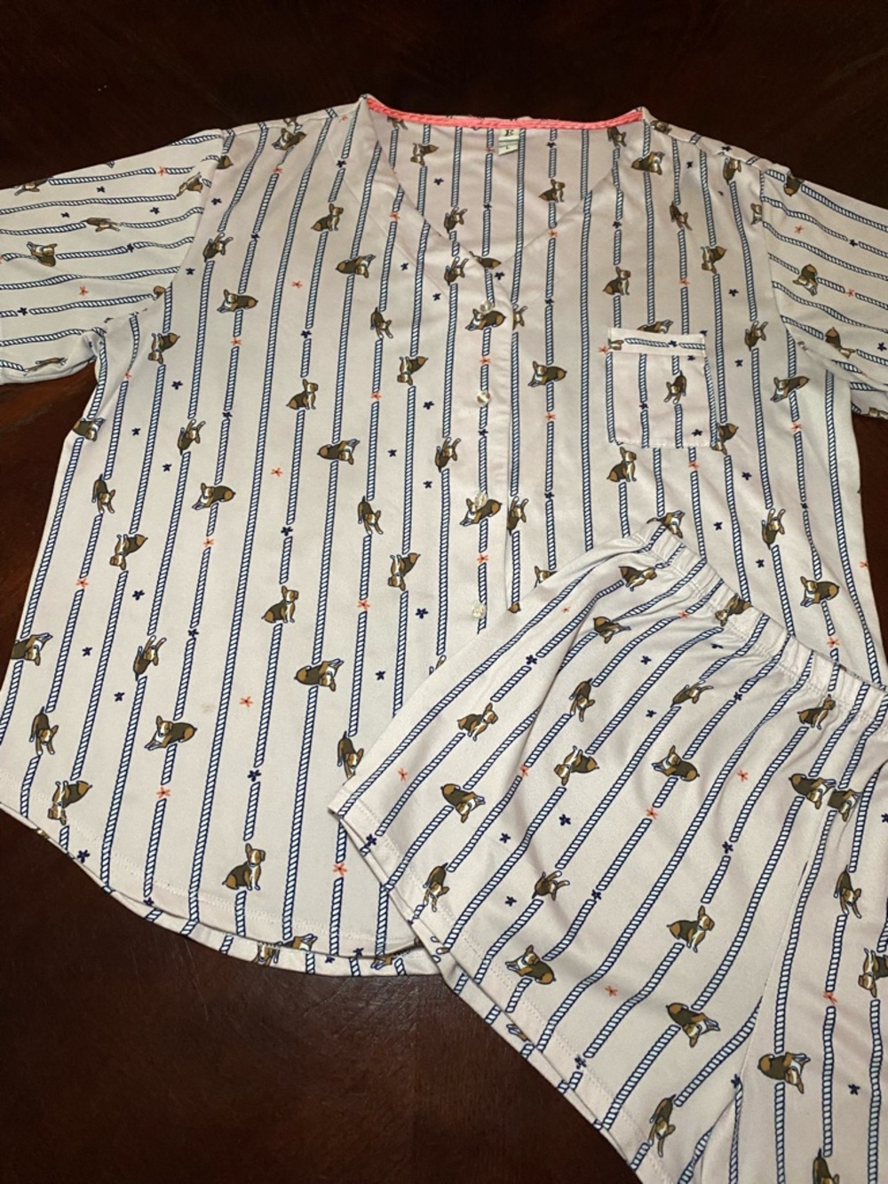 ED vintage size L PJ set. Top and shorts light Mauve/Pink with dogs all over